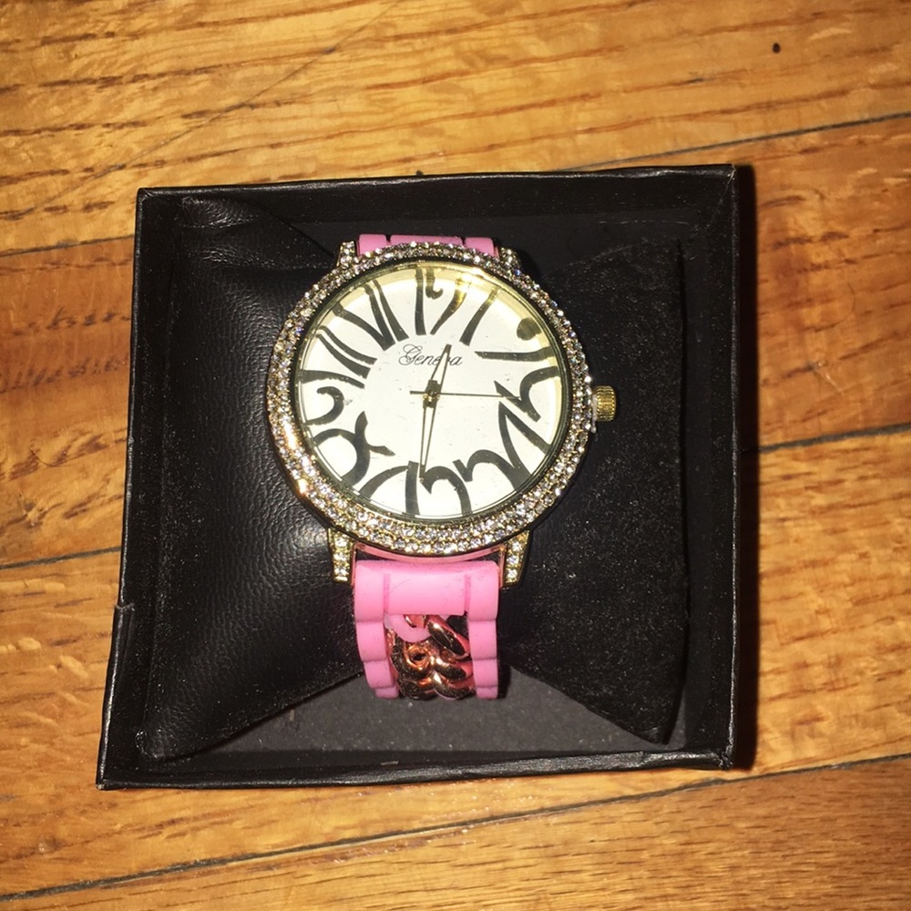 Watch 💕 New Battery is needed !